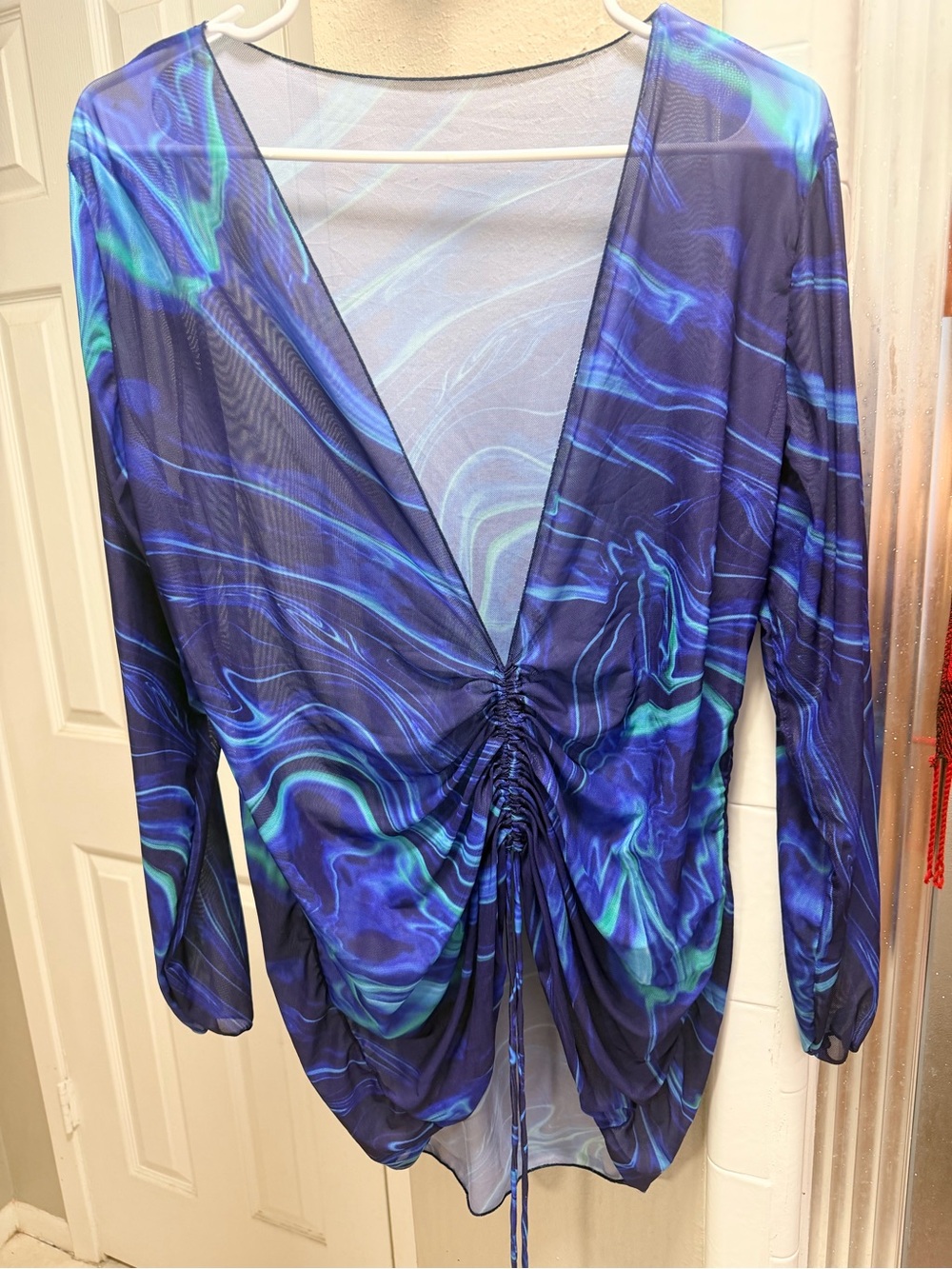 Women’s Blue Marble Ruched Sheer Long-Sleeve Top